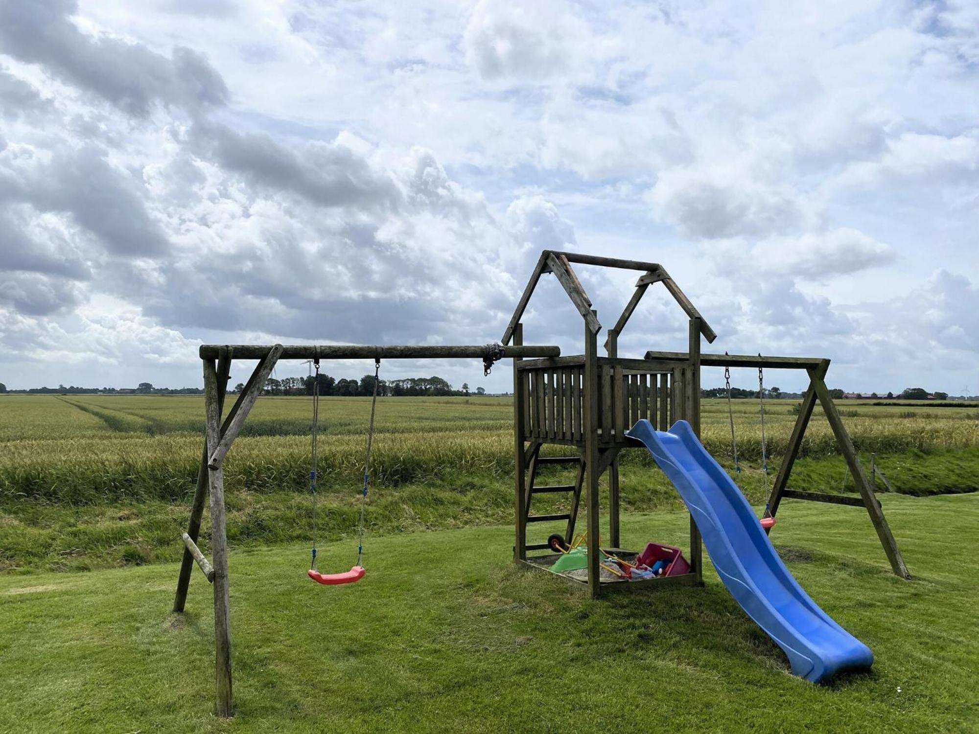 Spacious Apartments With Private Terrace Near The North Sea Dike Neßmersiel Exterior foto